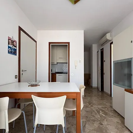 Smeralda Smart, 5 Posti Vicino Al Mare E Alle Terme