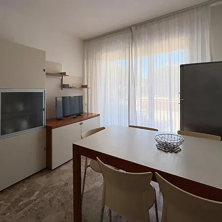 Apartment Smeralda Smart, 5 Posti Vicino Al Mare E Alle Terme